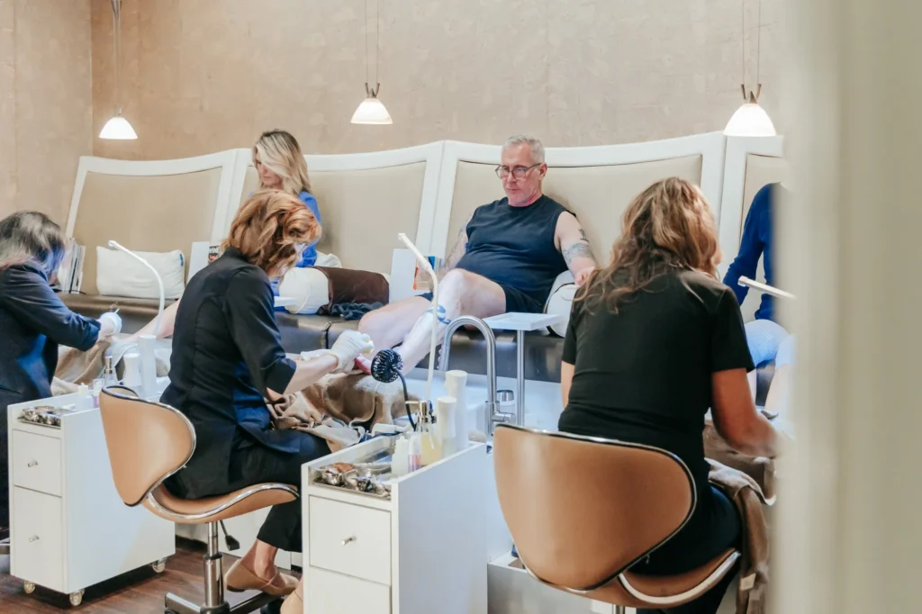 How to Avoid Infection from Nail Salons