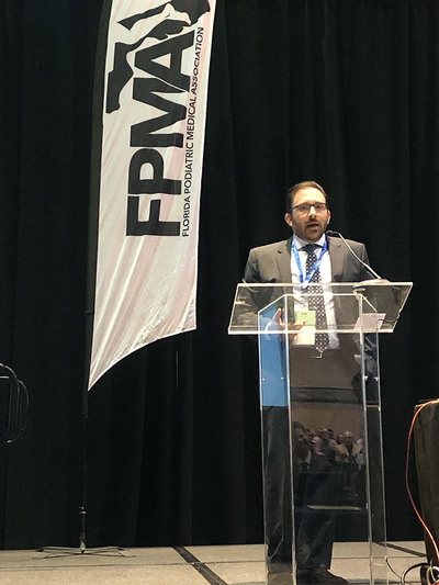 Dr. Gold lecturing on foot fractures and how to avoid complications in bunions